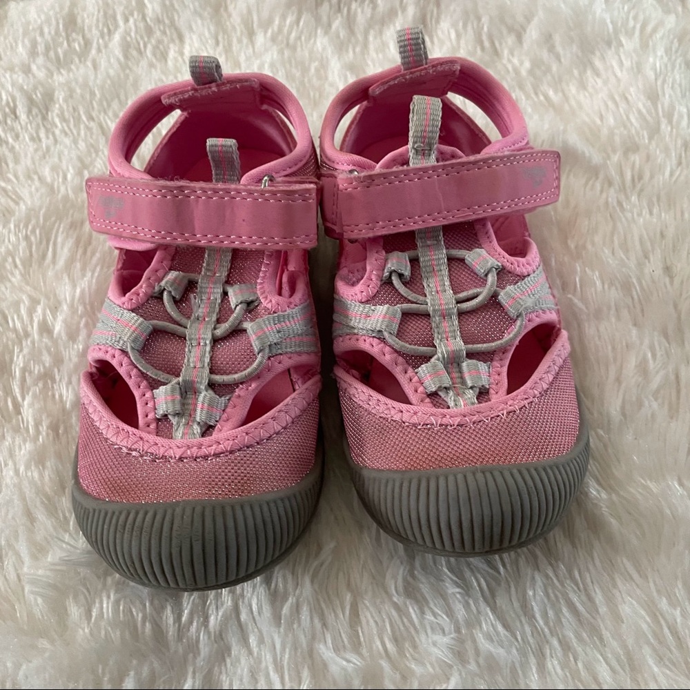 OshKosh B’Gosh Everplay Sandals